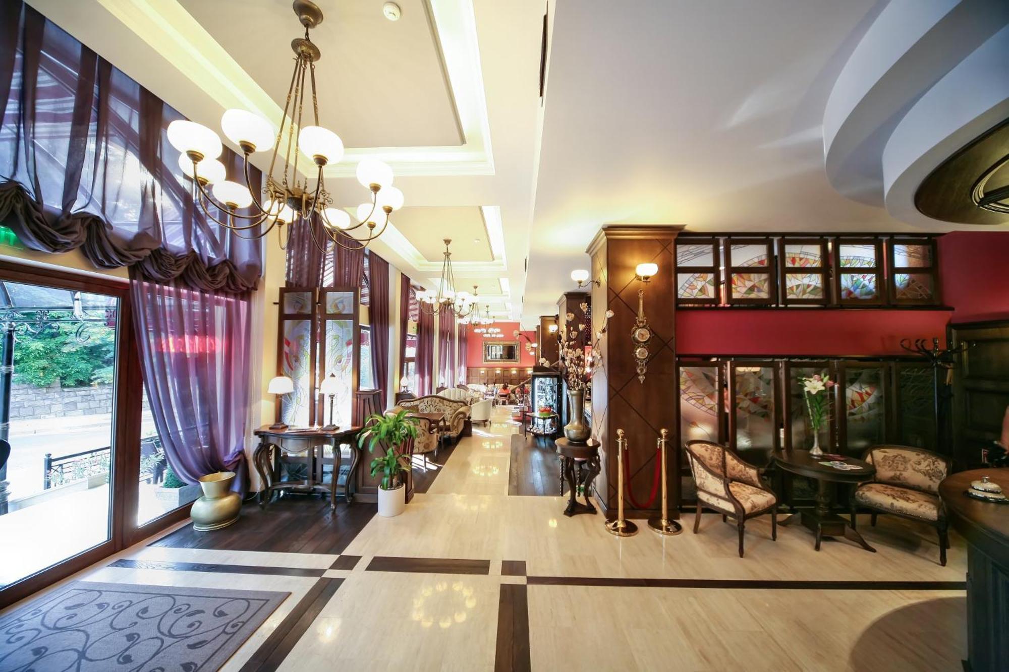 Retro Hotel Хасково Экстерьер фото
